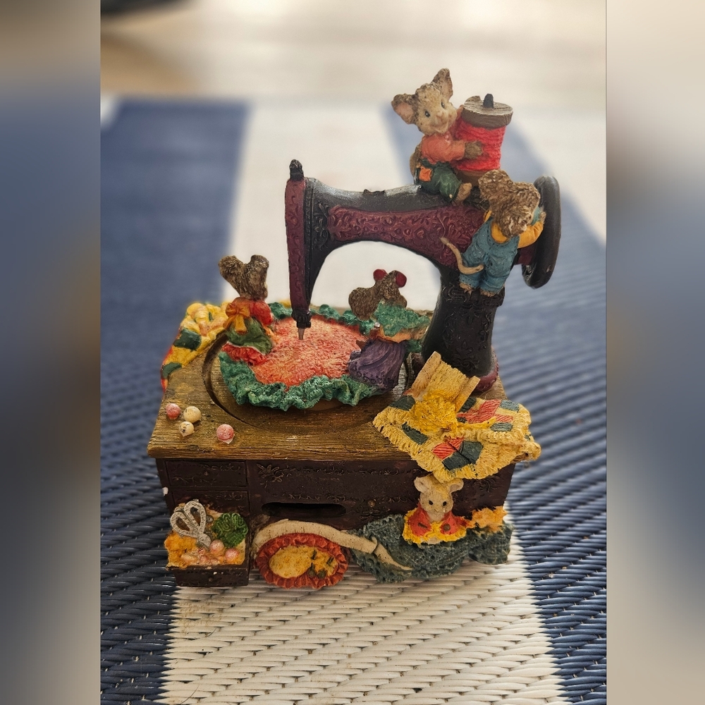 Music Box Sewing Machine Mechanical Mice Moves With Tune Of My Favorite Things